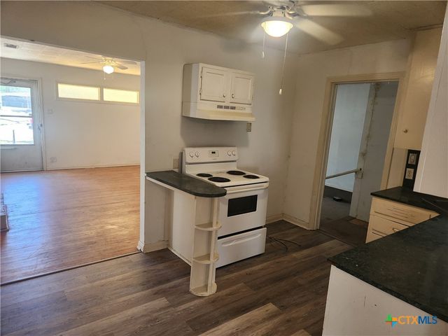 1415 N 7th Street, Temple, TX 76501