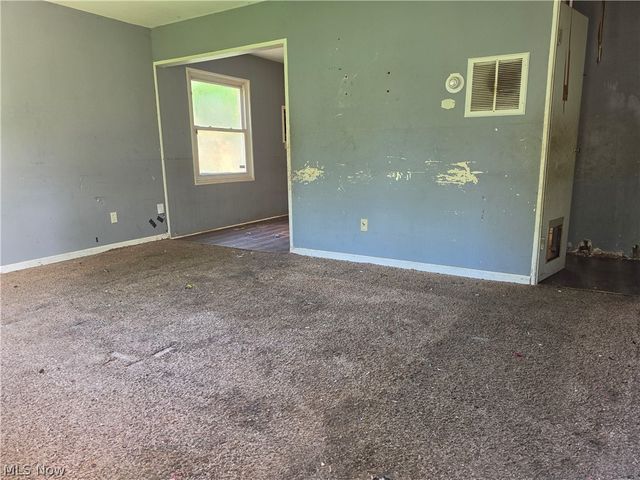 19418 Meadowlark Lane, Warrensville Heights, OH 44128