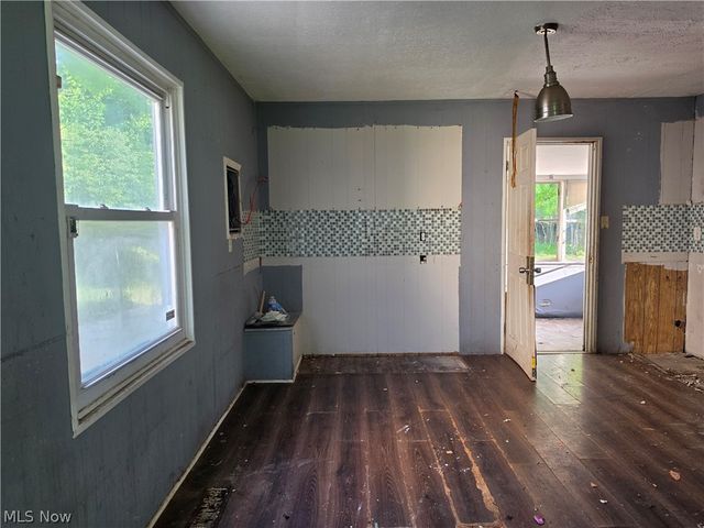 19418 Meadowlark Lane, Warrensville Heights, OH 44128