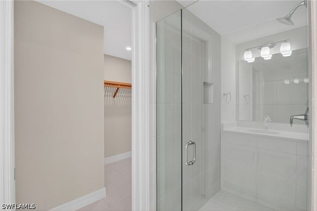 286 Indies DR E 101, Naples, FL 34114