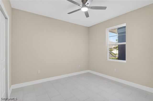 286 Indies DR E 101, Naples, FL 34114