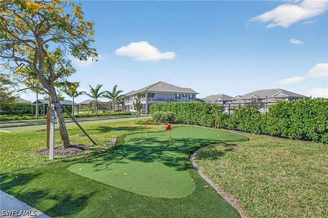 286 Indies DR E 101, Naples, FL 34114