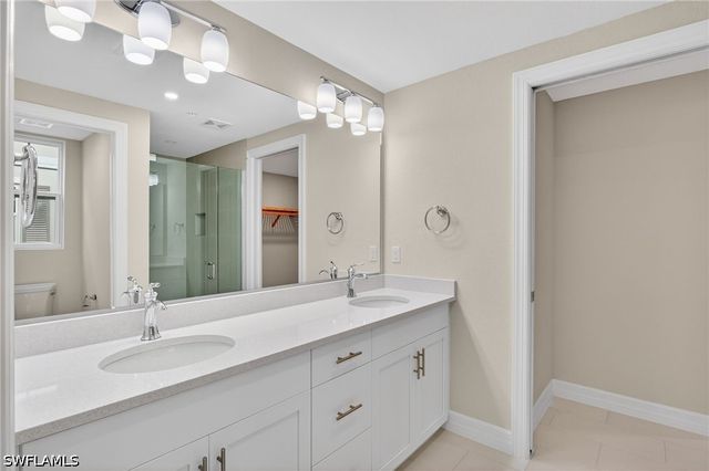 286 Indies DR E 101, Naples, FL 34114