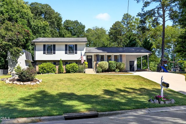 1403 Maple Avenue, Apex, NC 27502