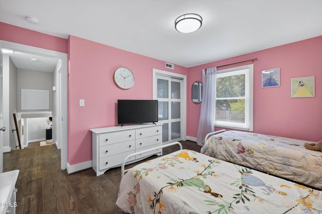 1403 Maple Avenue, Apex, NC 27502