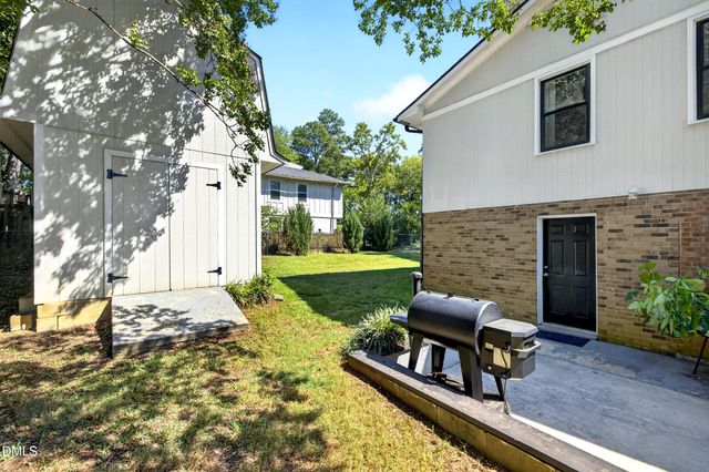 1403 Maple Avenue, Apex, NC 27502