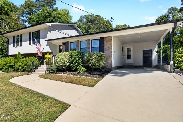 1403 Maple Avenue, Apex, NC 27502