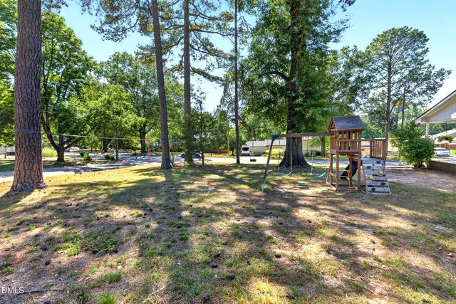 1403 Maple Avenue, Apex, NC 27502
