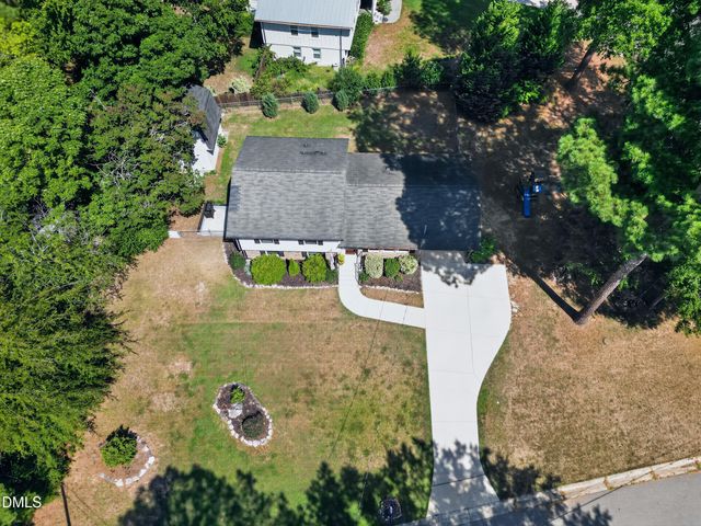 1403 Maple Avenue, Apex, NC 27502