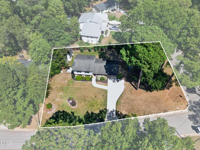 1403 Maple Avenue, Apex, NC 27502