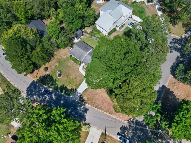 1403 Maple Avenue, Apex, NC 27502