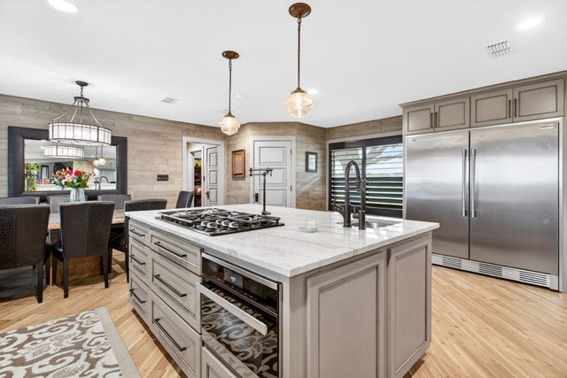 3601 W Fm 4, Cleburne, TX 76033