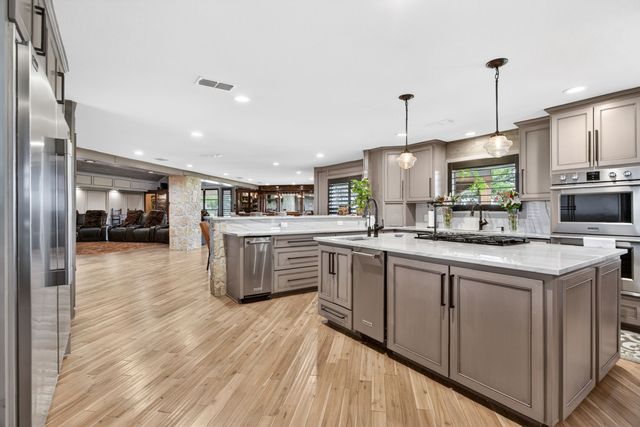 3601 W Fm 4, Cleburne, TX 76033