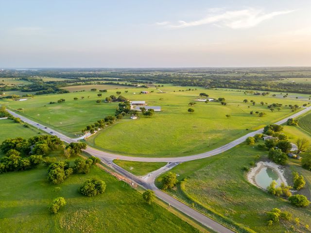 3601 W Fm 4, Cleburne, TX 76033