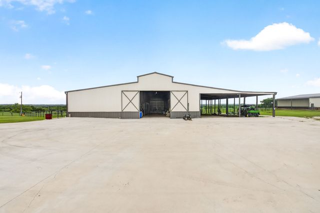 3601 W Fm 4, Cleburne, TX 76033