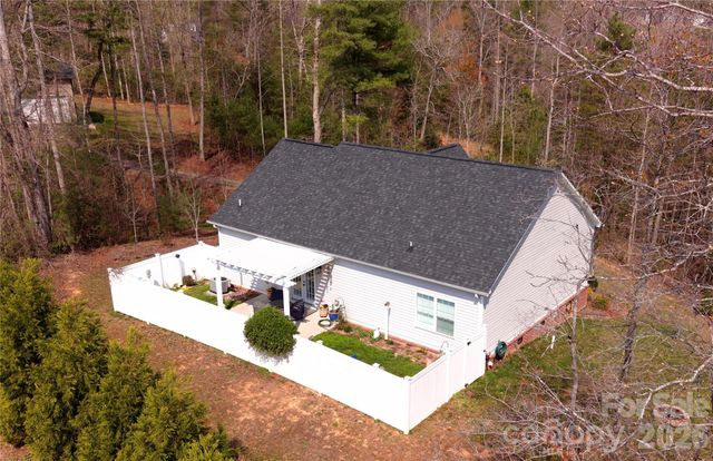 3620 Lake Drive, Morganton, NC 28655