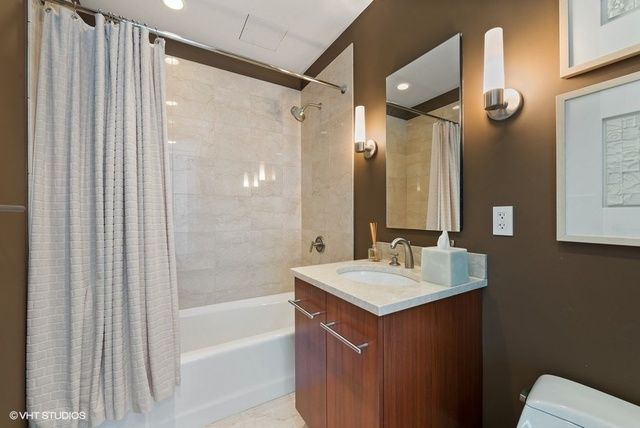 401 N Wabash Avenue 43A, Chicago, IL 60611