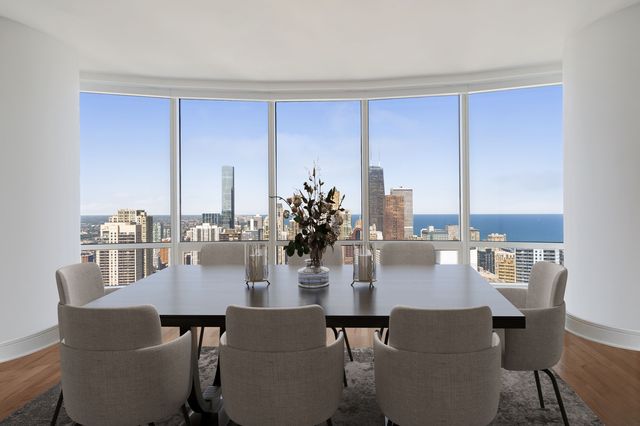 401 N Wabash Avenue 43A, Chicago, IL 60611