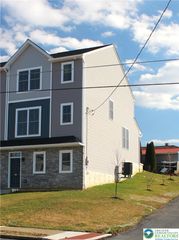 88 Hess Avenue, Hellertown Boro, PA 18055