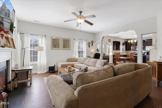 27 Heron Point Way, Garner, NC 27529