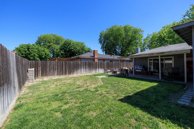 1505 Hamilton Ave, Modesto, CA 95350