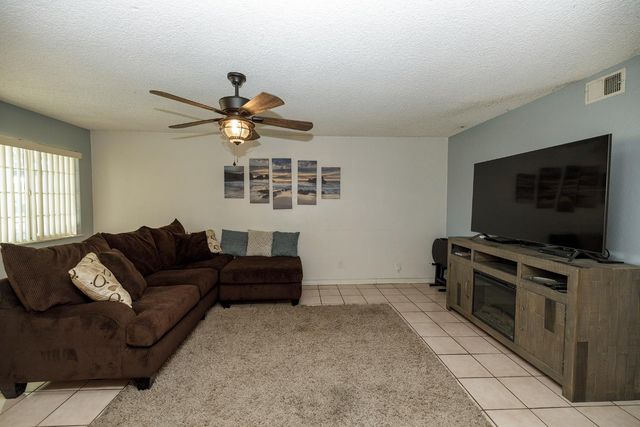 1505 Hamilton Ave, Modesto, CA 95350