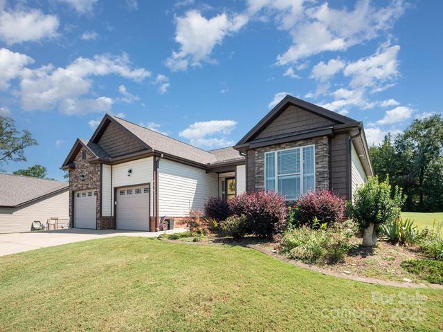 190 Glendower Lane, Chesnee, SC 29323