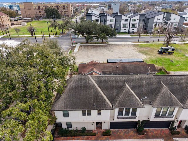 2306 Hadley Street, Houston, TX 77003