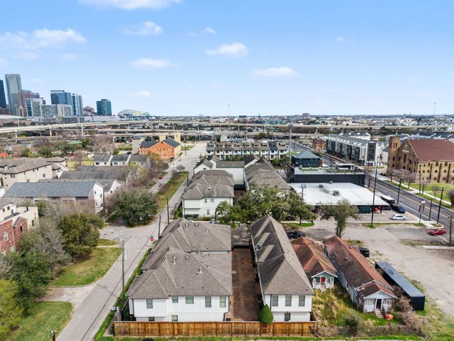 2306 Hadley Street, Houston, TX 77003