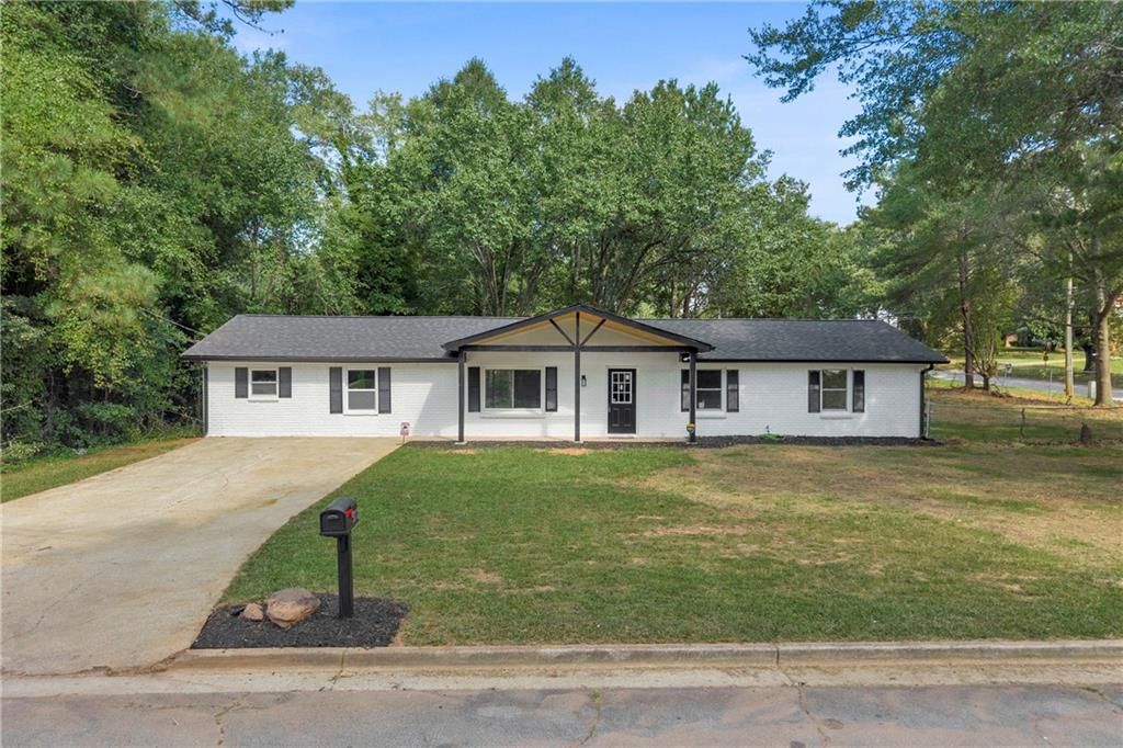 3800 Skidmore Drive, Decatur, GA 30034