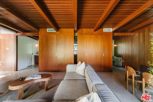 15256 Rayneta Drive, Sherman Oaks, CA 91403