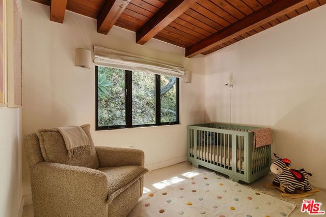 15256 Rayneta Drive, Sherman Oaks, CA 91403