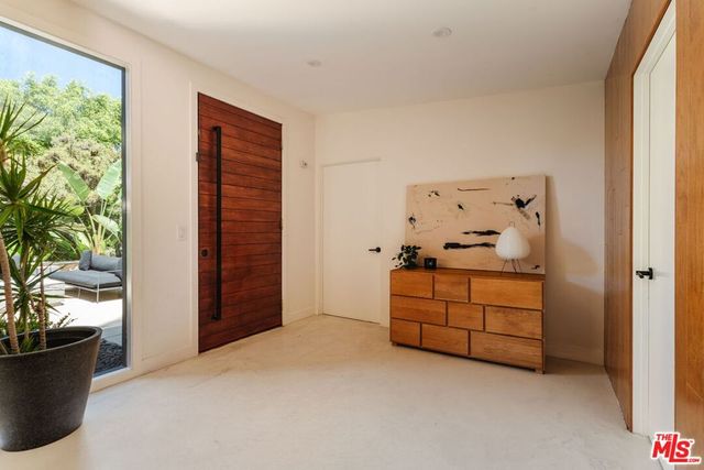 15256 Rayneta Drive, Sherman Oaks, CA 91403