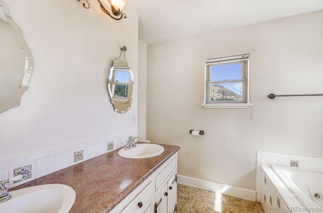 6820 County Road 328, Westcliffe, CO 81252