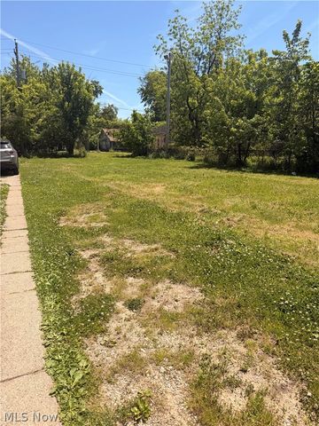 3999 E 141st Street, Cleveland, OH 44128