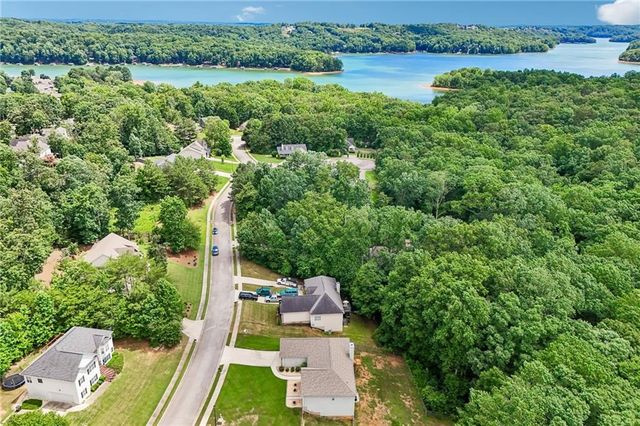 3576 Phoenix Cove Drive, Gainesville, GA 30506