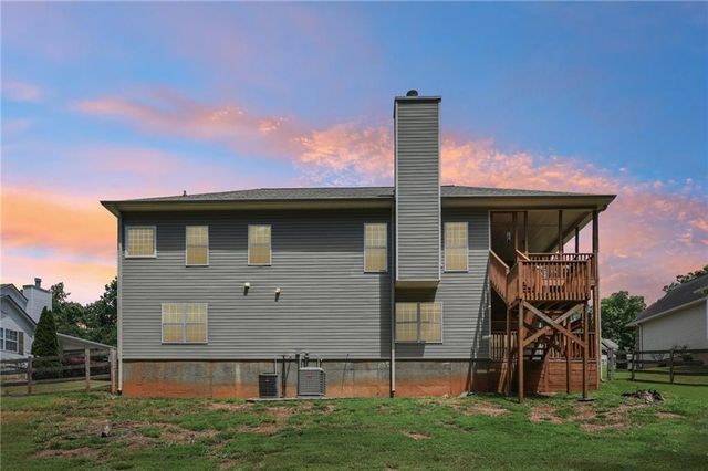 3576 Phoenix Cove Drive, Gainesville, GA 30506