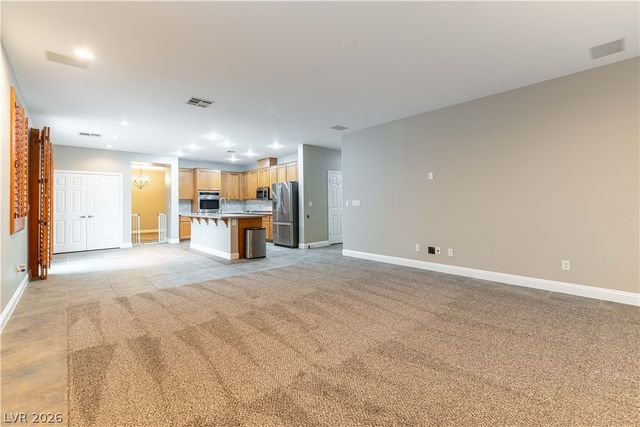 10424 Grassyrock Court, Las Vegas, NV 89129