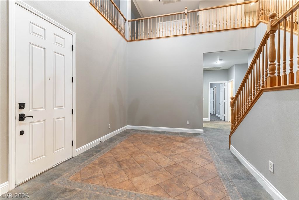 10424 Grassyrock Court, Las Vegas, NV 89129 — photo 3
