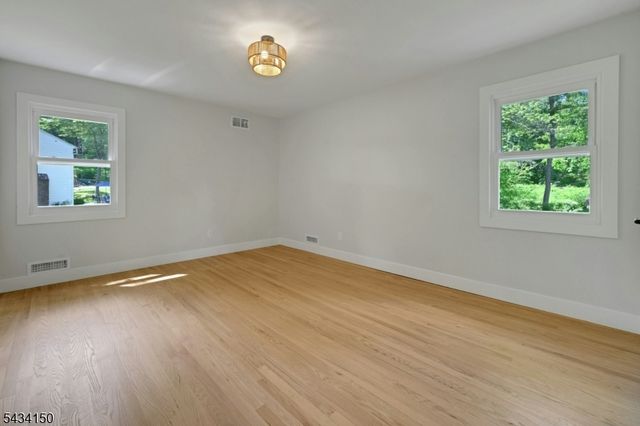 47 Fieldstone Dr, Morris Twp., NJ 07960