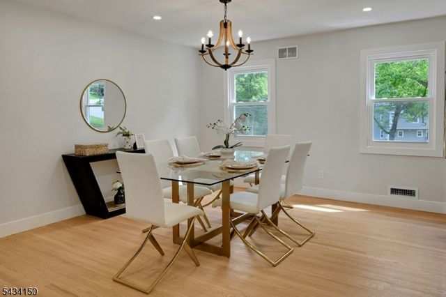 47 Fieldstone Dr, Morris Twp., NJ 07960