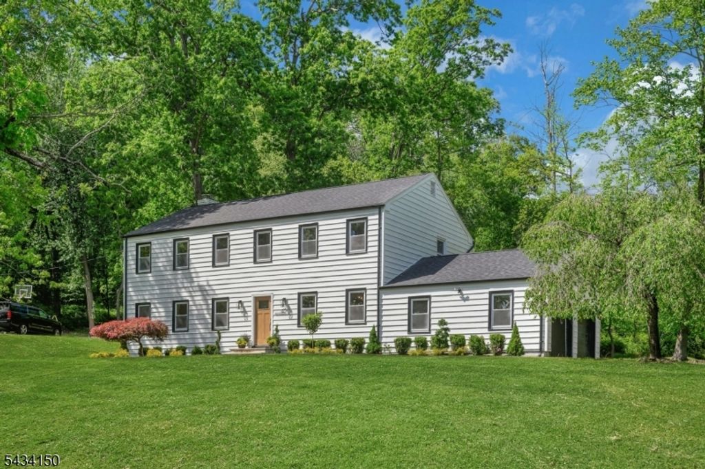 47 Fieldstone Dr, Morris Twp., NJ 07960