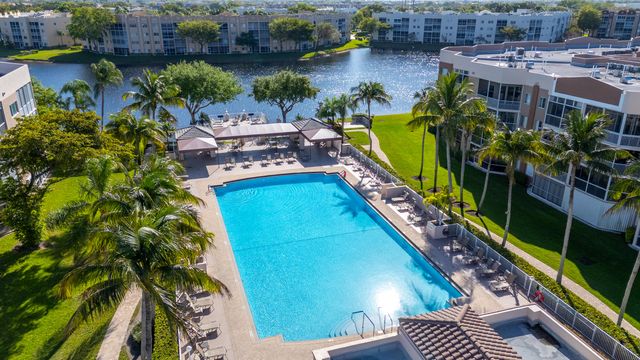 7396 Granville Drive 104, Tamarac, FL 33321