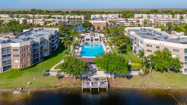 7396 Granville Drive 104, Tamarac, FL 33321