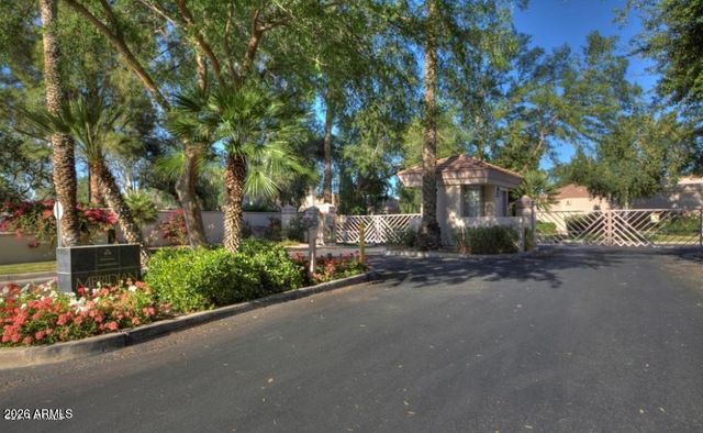 7771 E FOXMORE Lane, Scottsdale, AZ 85258