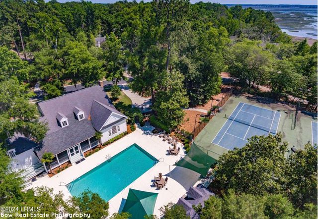 214 De La Gaye Point, Beaufort, SC 29902