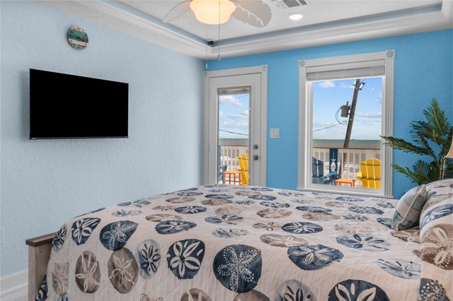 622 Fin Alley, Surfside Beach, TX 77541