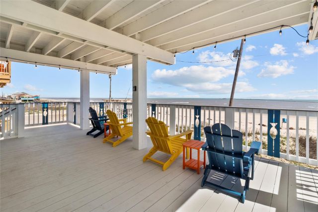 622 Fin Alley, Surfside Beach, TX 77541