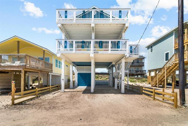 622 Fin Alley, Surfside Beach, TX 77541
