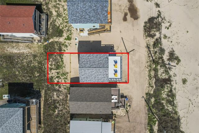 622 Fin Alley, Surfside Beach, TX 77541